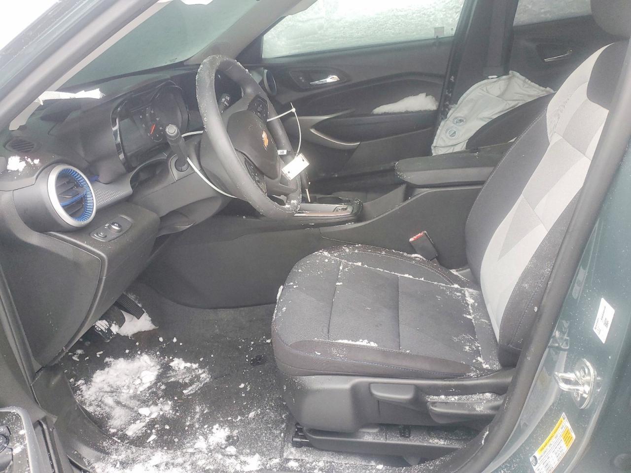 2026 Chevrolet Trax Ls - zdjęcie 7