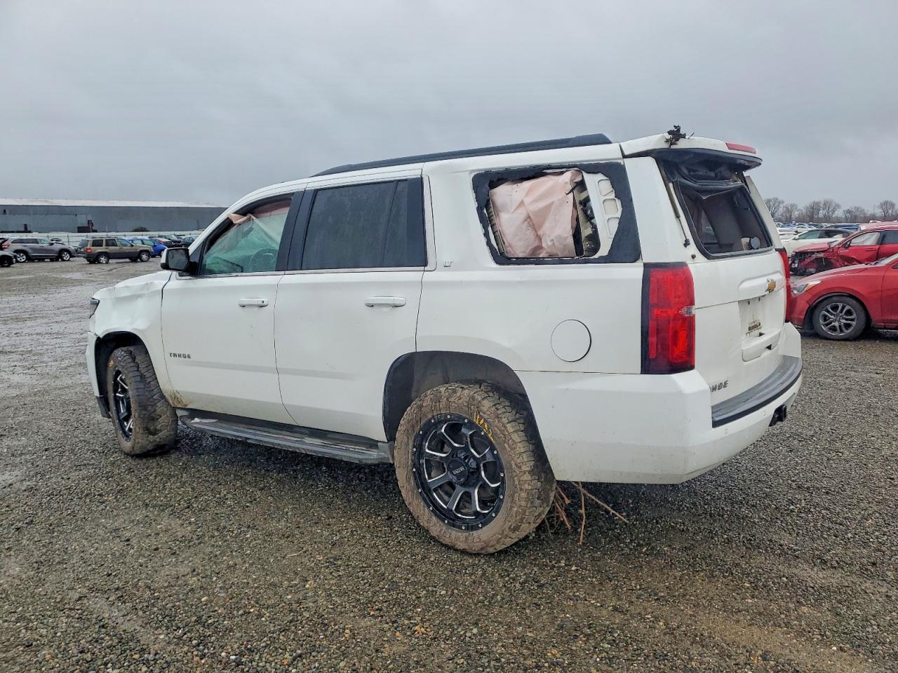 2015 Chevrolet Tahoe K1500 Lt - zdjęcie 2