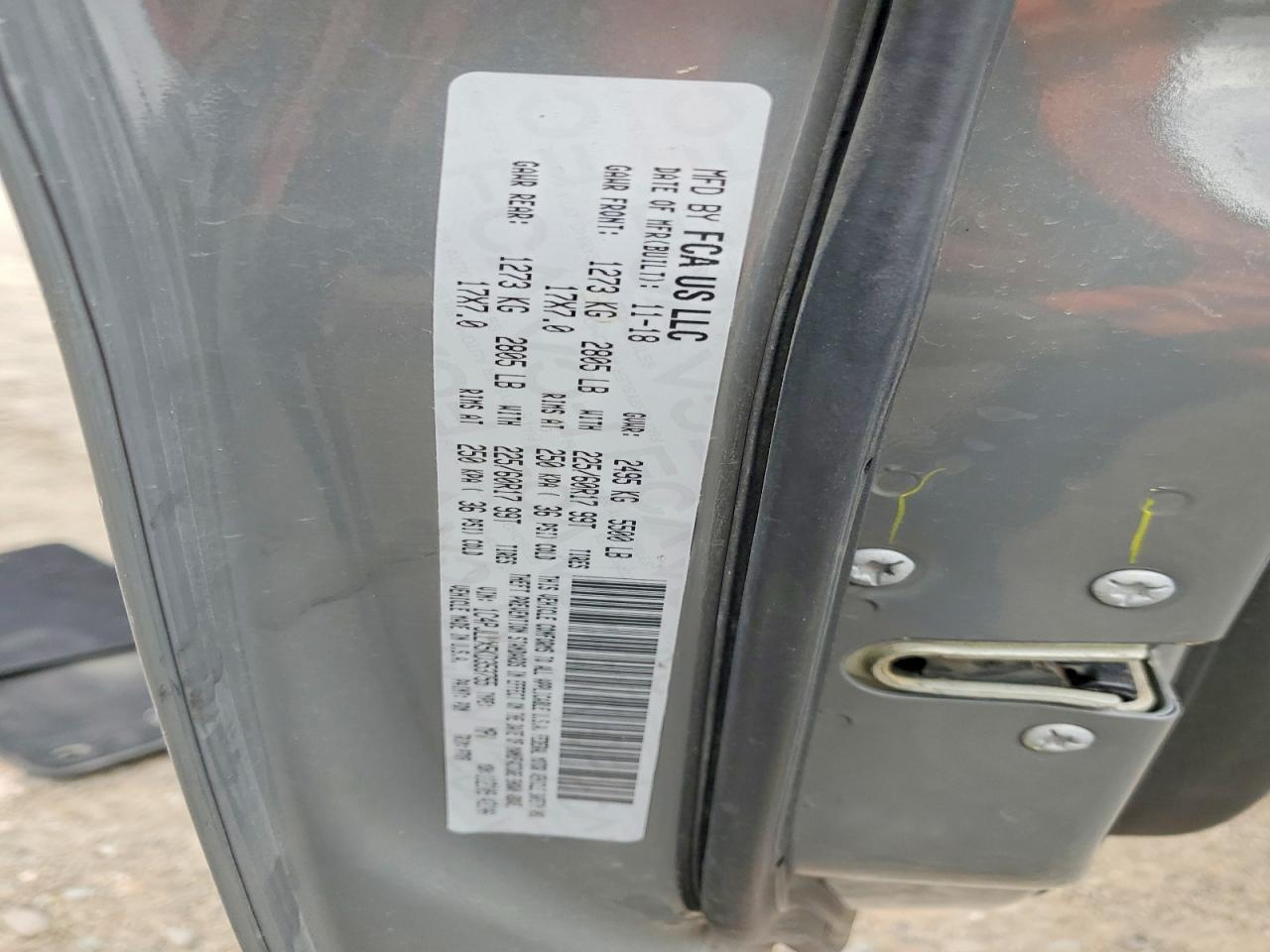 2019 Jeep Cherokee Latitude Plus - zdjęcie 12