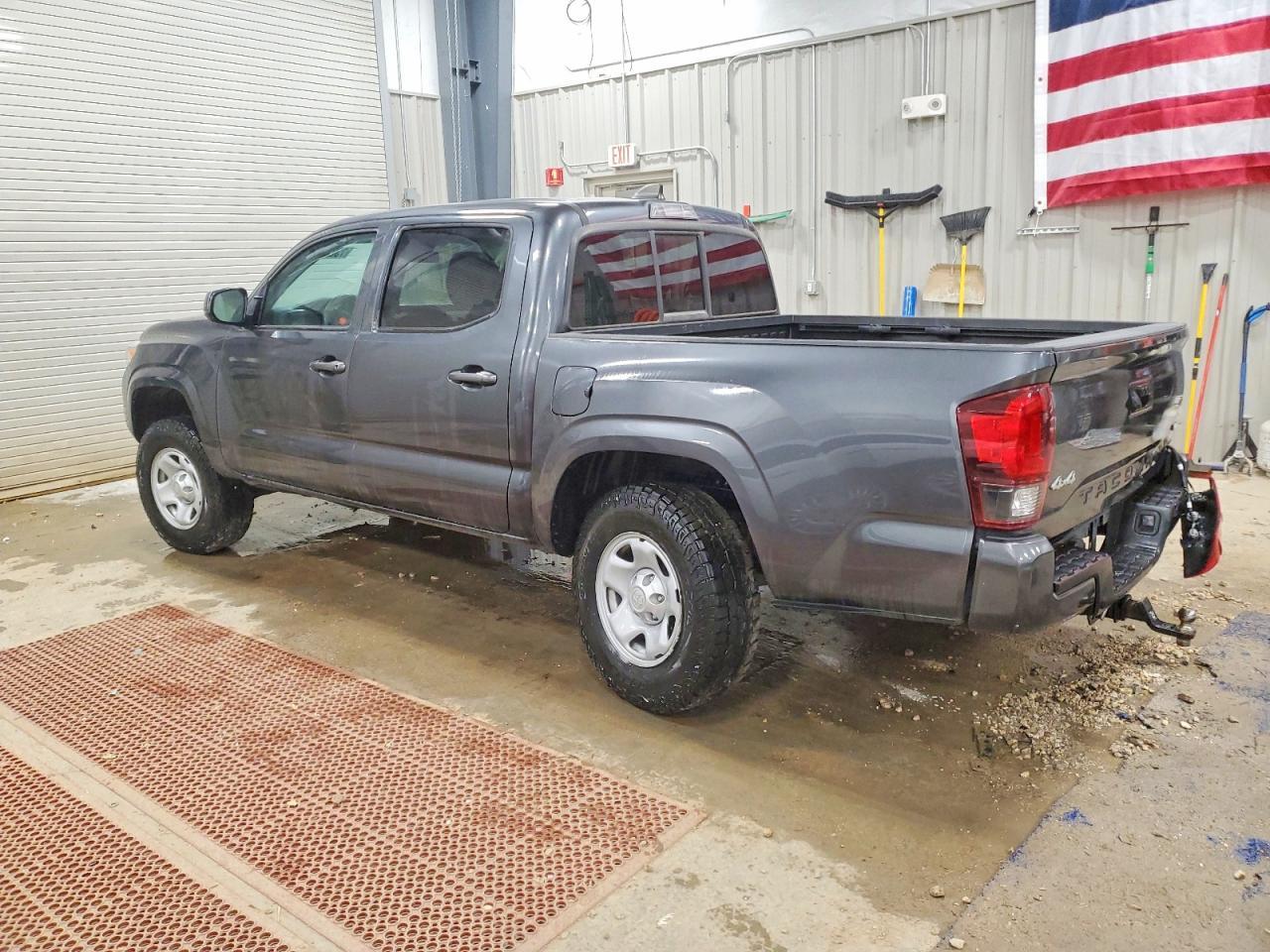 2023 Toyota Tacoma Double Cab - zdjęcie 2