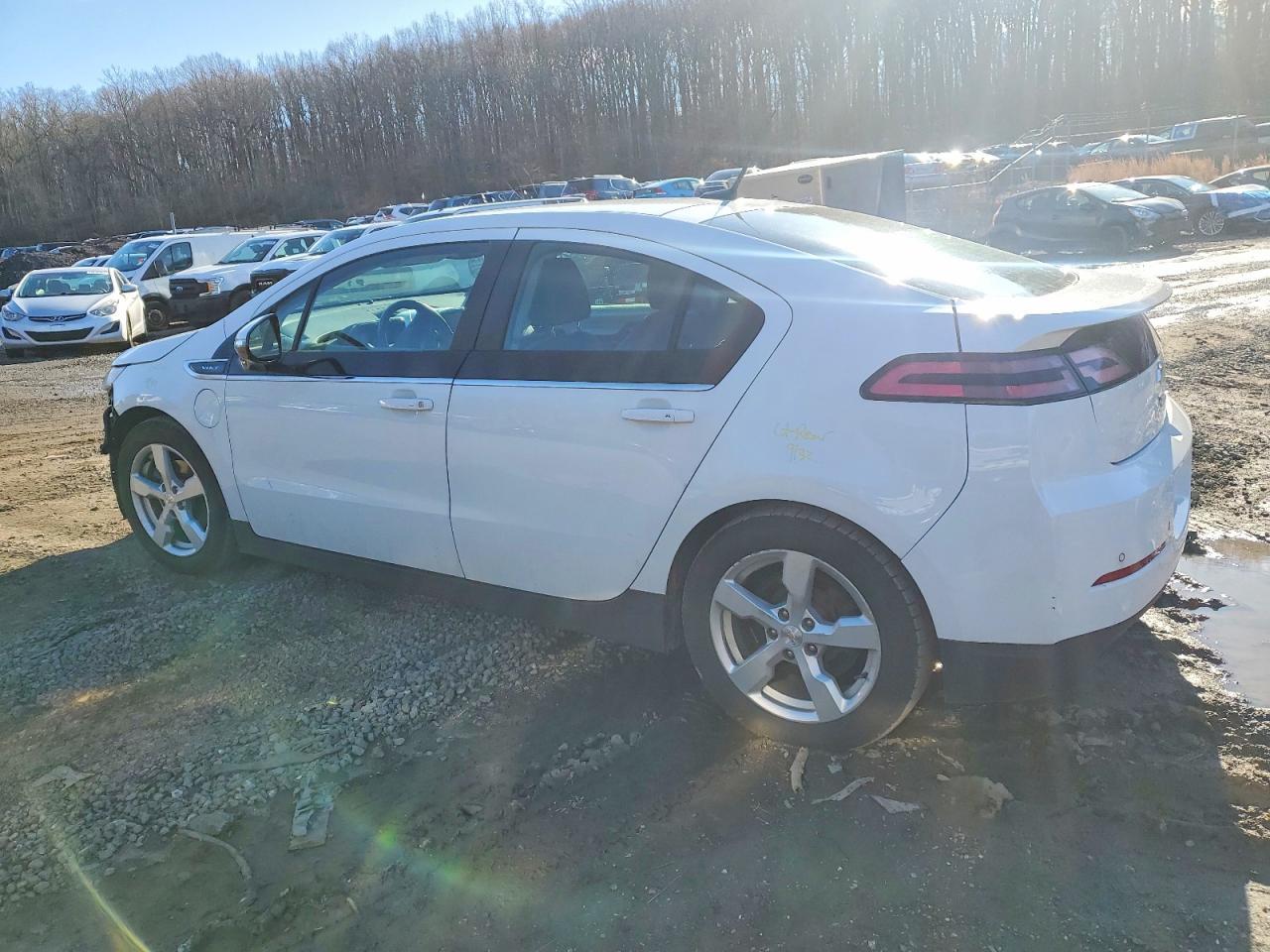 2014 Chevrolet Volt - zdjęcie 2