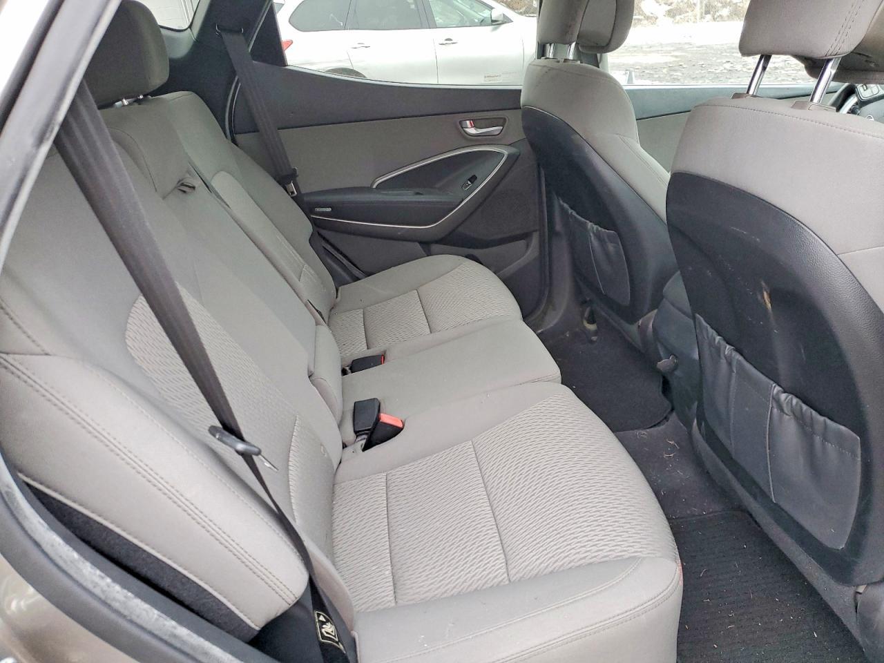 2016 Hyundai Santa Fe Sport - zdjęcie 11