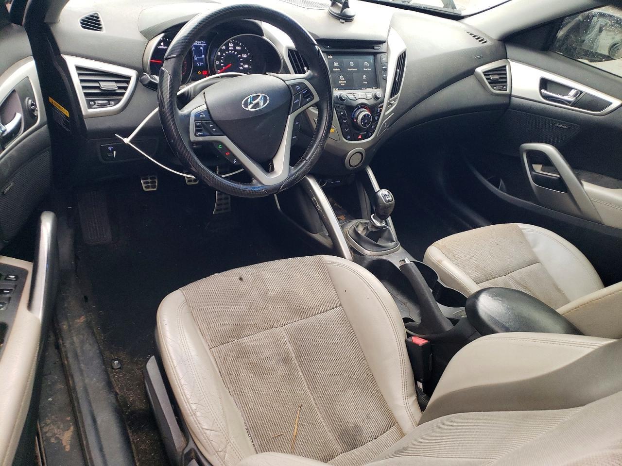 2013 Hyundai Veloster - zdjęcie 8