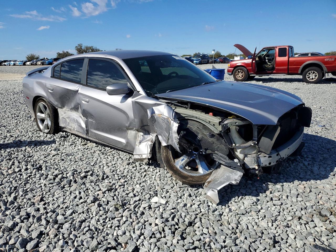 2014 Dodge Charger R/T - zdjęcie 4
