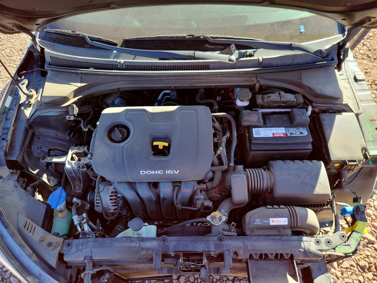 2020 Hyundai Veloster Base - zdjęcie 11