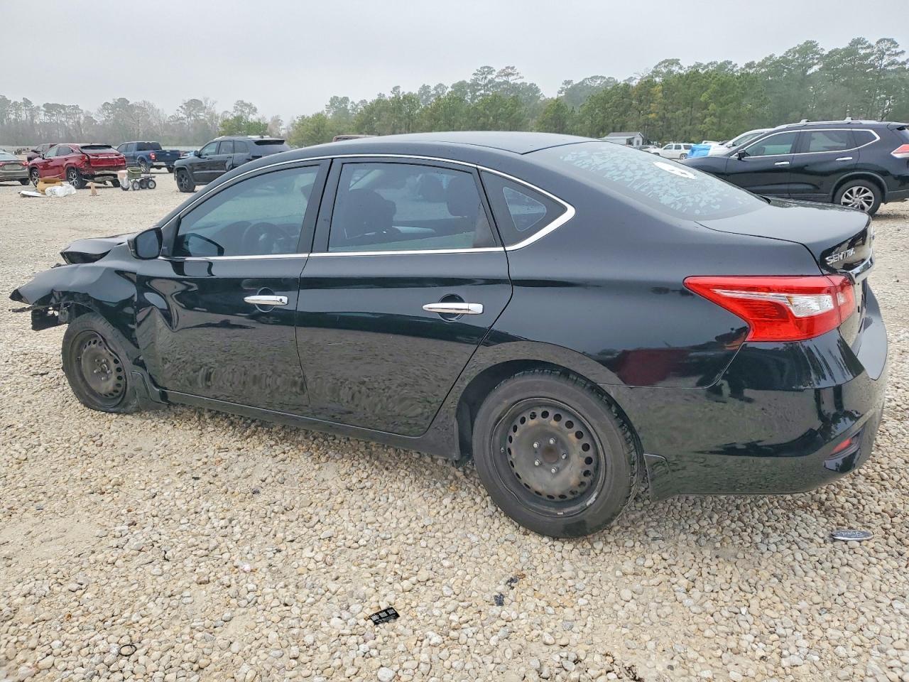 2016 Nissan Sentra S - zdjęcie 2