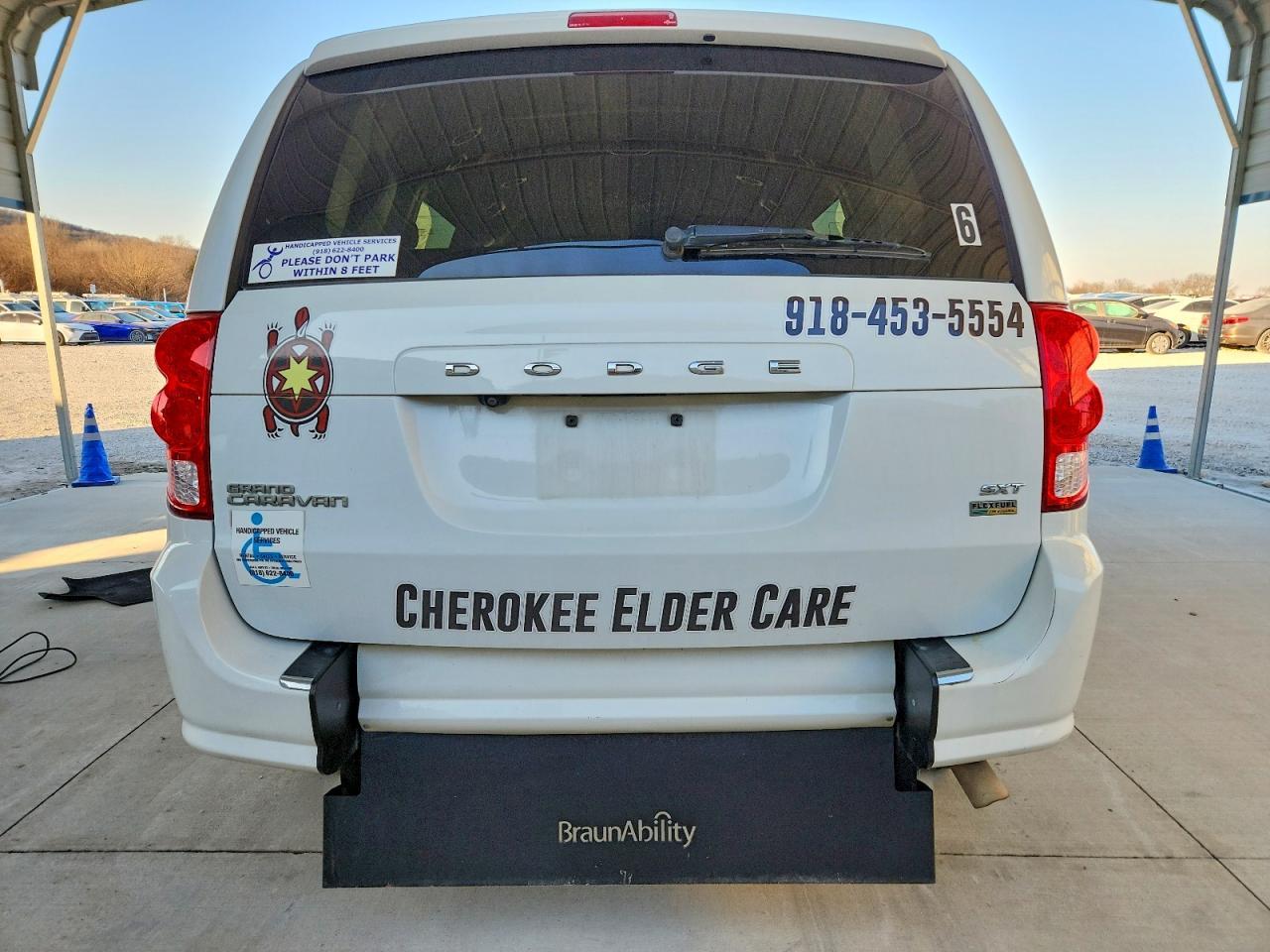 2019 Dodge Grand Caravan Sxt - Wheelchair Van - zdjęcie 6
