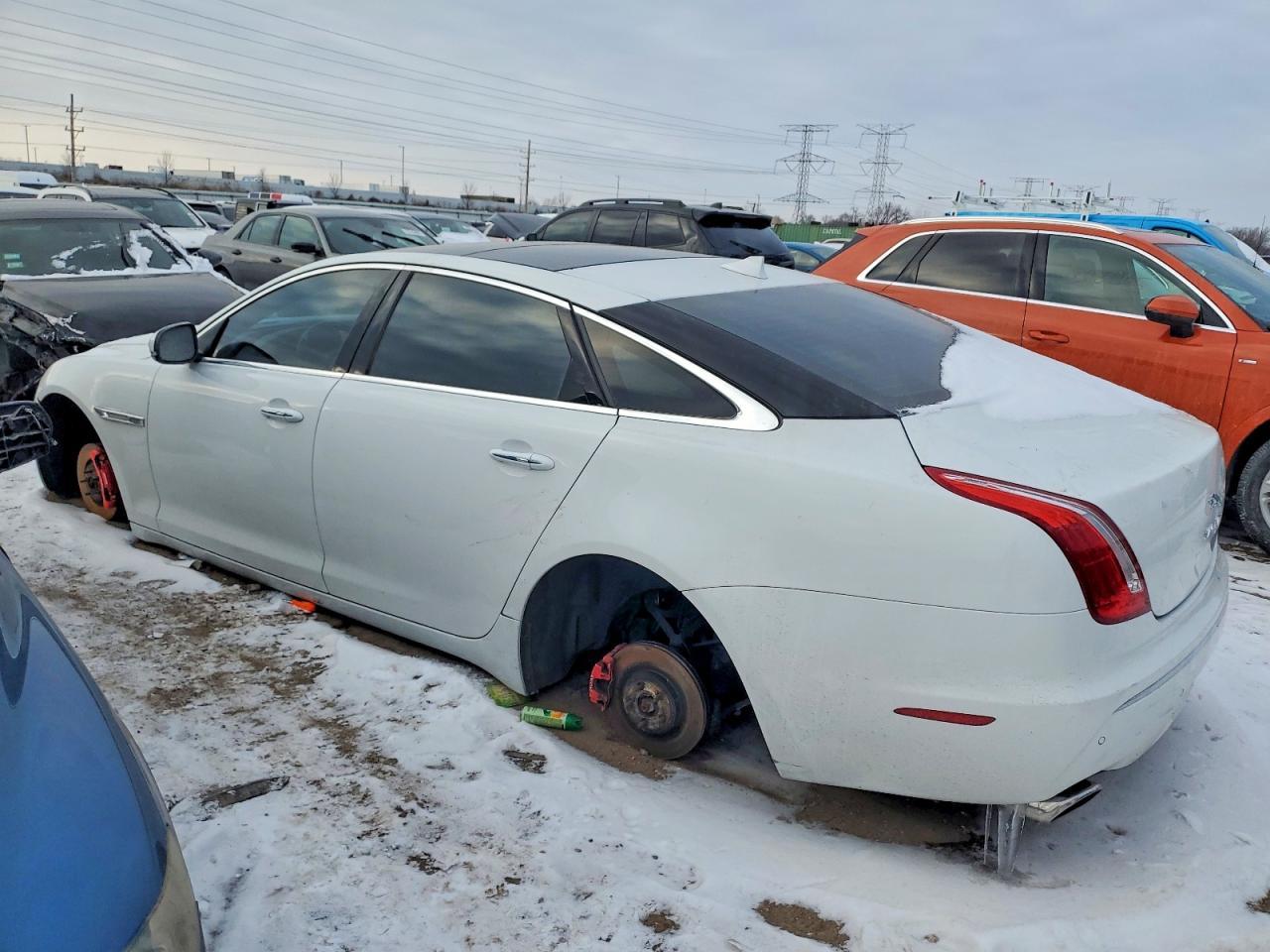 2013 Jaguar Xjl Portfolio - zdjęcie 2