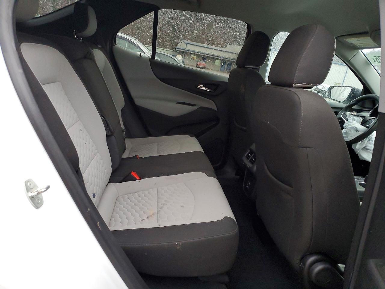 2020 Chevrolet Equinox Ls - zdjęcie 11