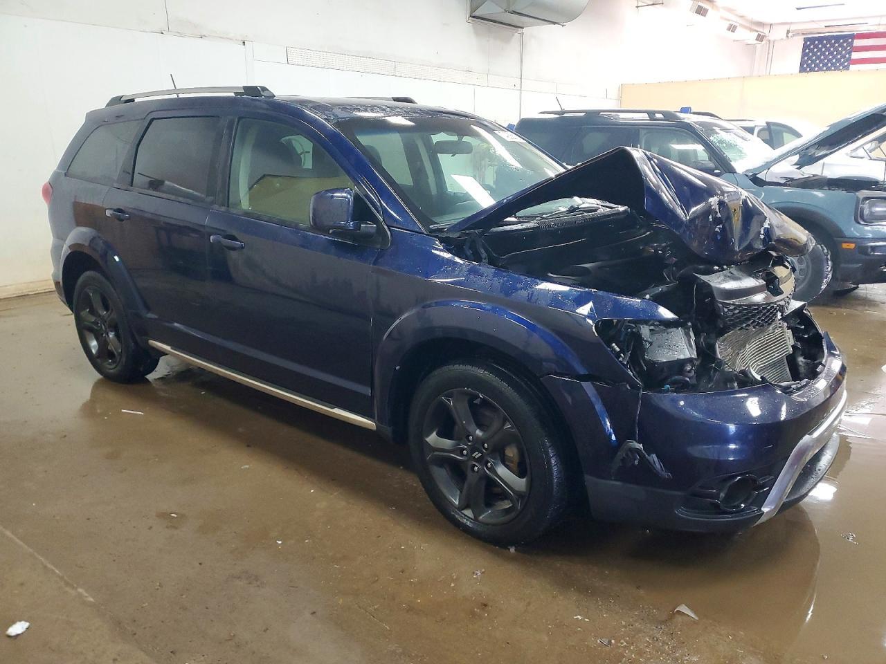 2018 Dodge Journey Crossroad - zdjęcie 4