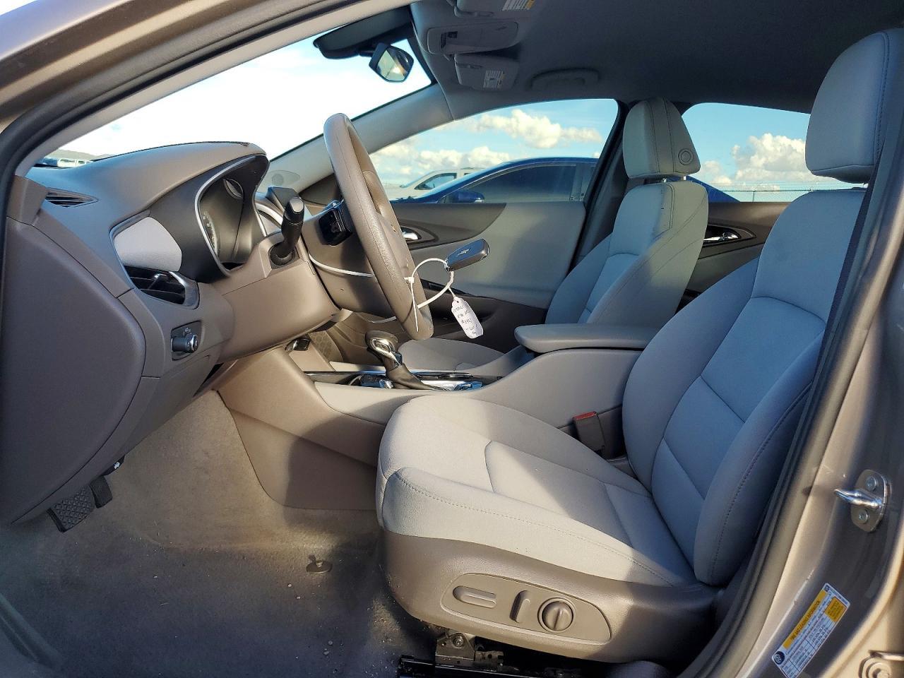 2022 Chevrolet Malibu Lt - zdjęcie 7