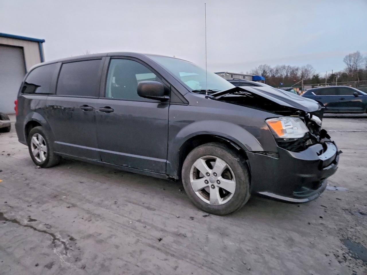 2019 Dodge Grand Caravan Se - zdjęcie 4