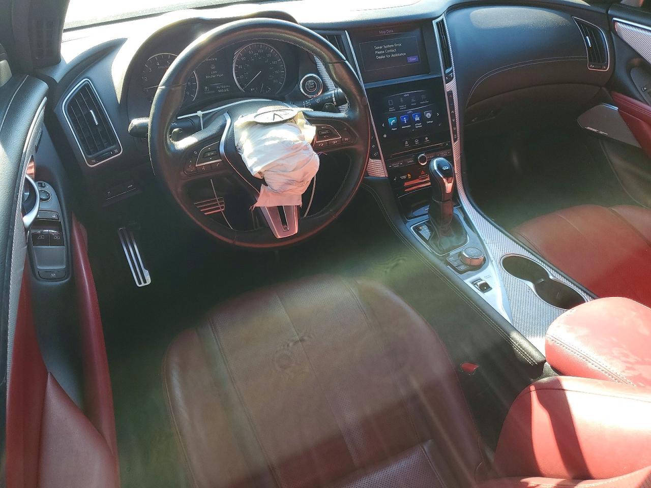 2018 Infiniti Q60 Luxe 300 - zdjęcie 8