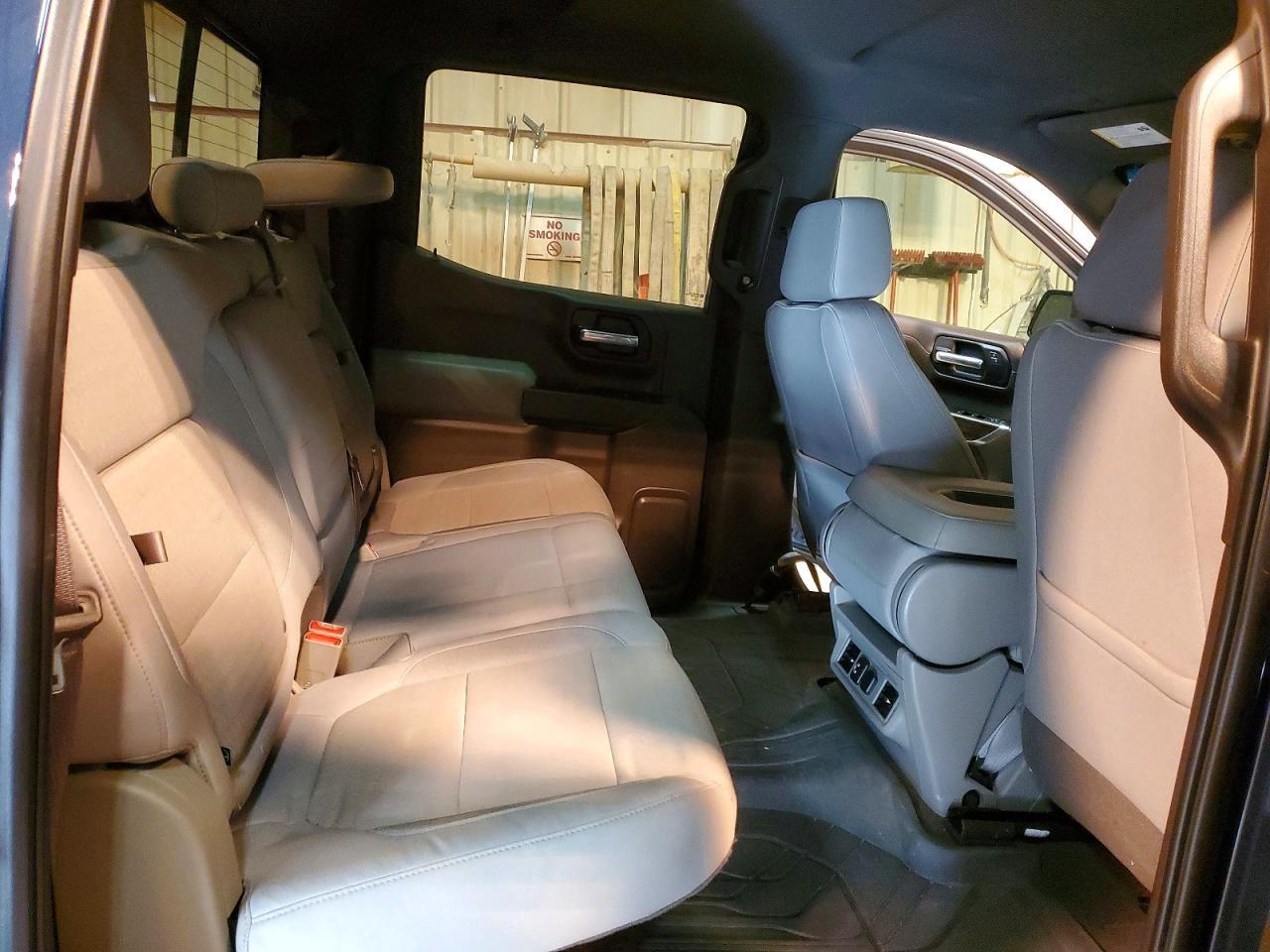 2019 Chevrolet Silverado K1500 Lt - zdjęcie 10