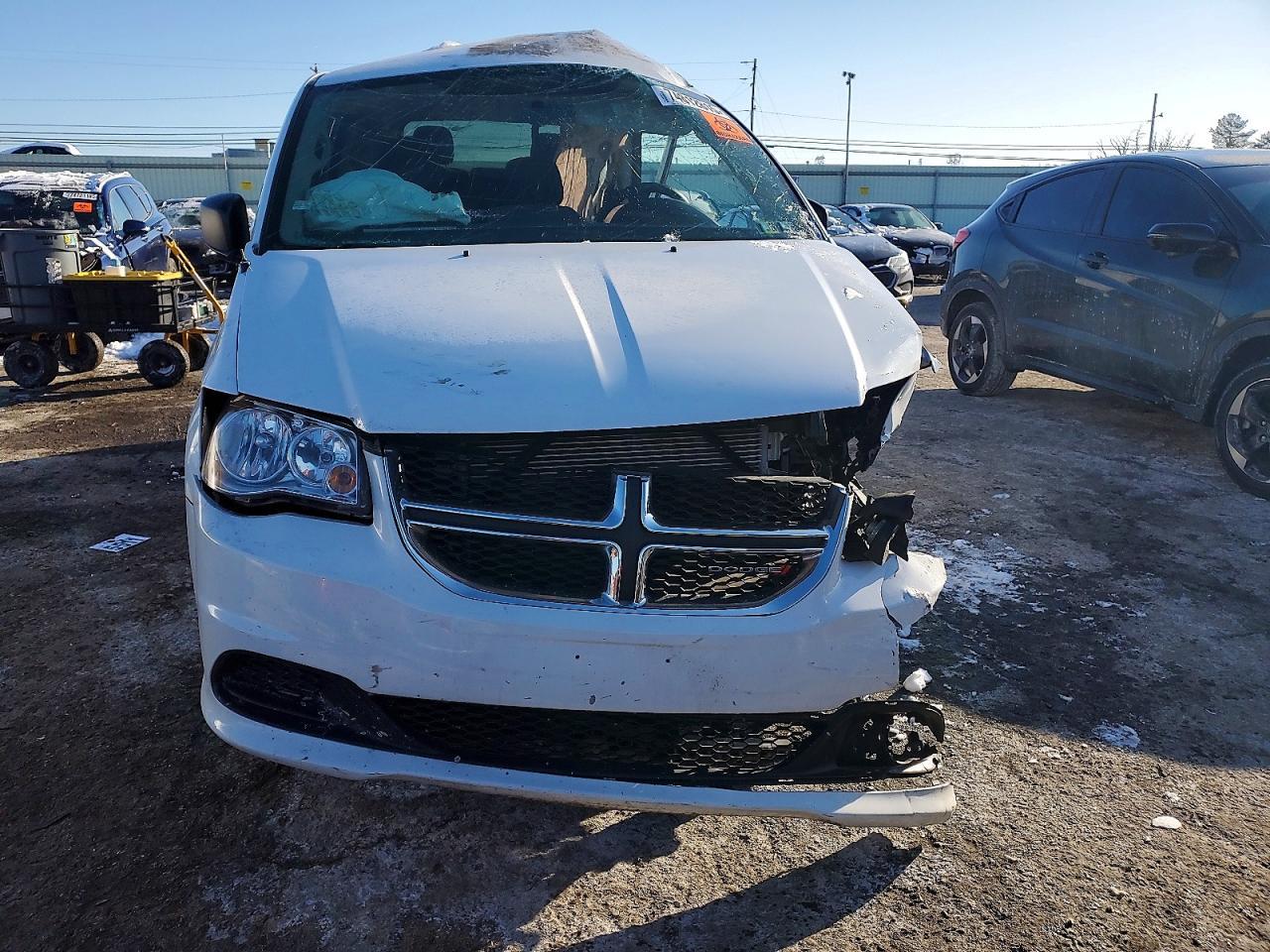 2017 Dodge Grand Caravan Se - zdjęcie 5
