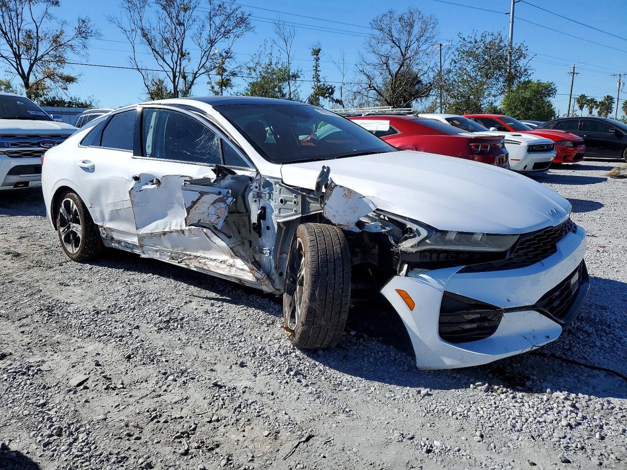 2023 Kia K5 Gt-Line - zdjęcie 4