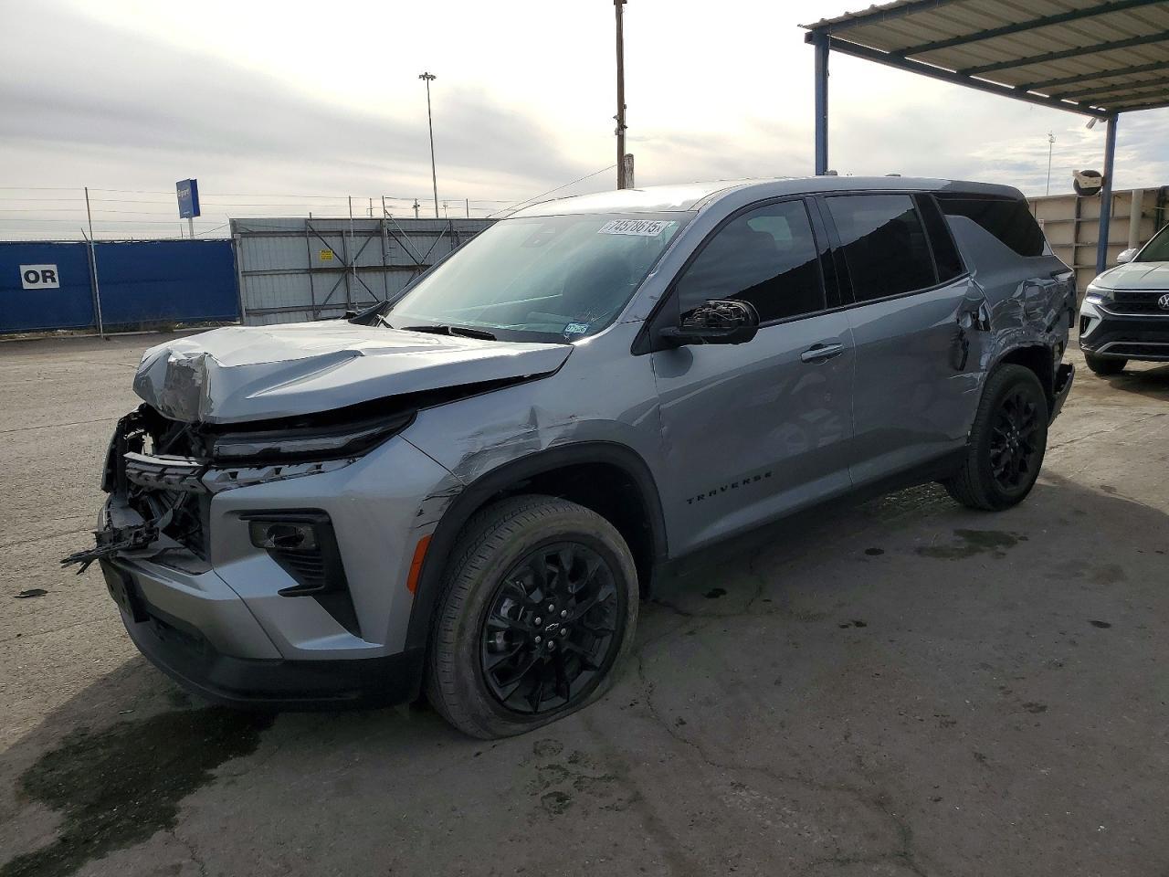 2024 Chevrolet Traverse Ls - zdjęcie główne