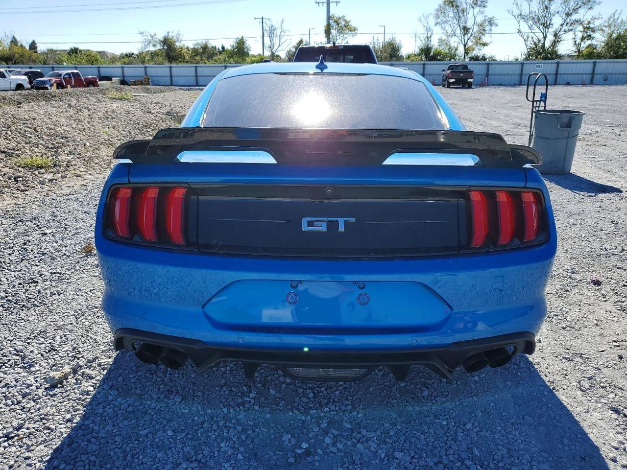 2021 Ford Mustang Gt - zdjęcie 6