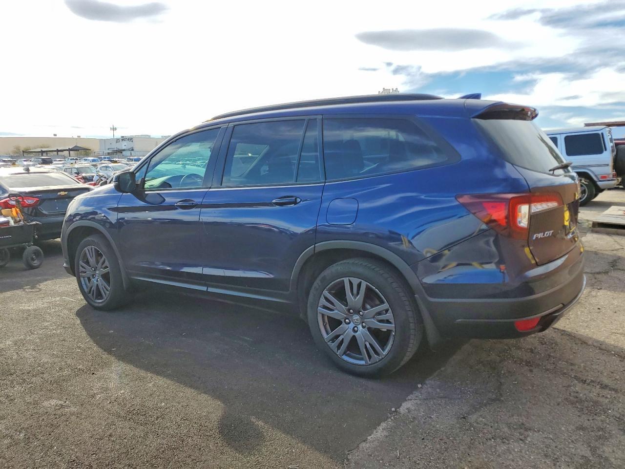 2022 Honda Pilot Sport - zdjęcie 2