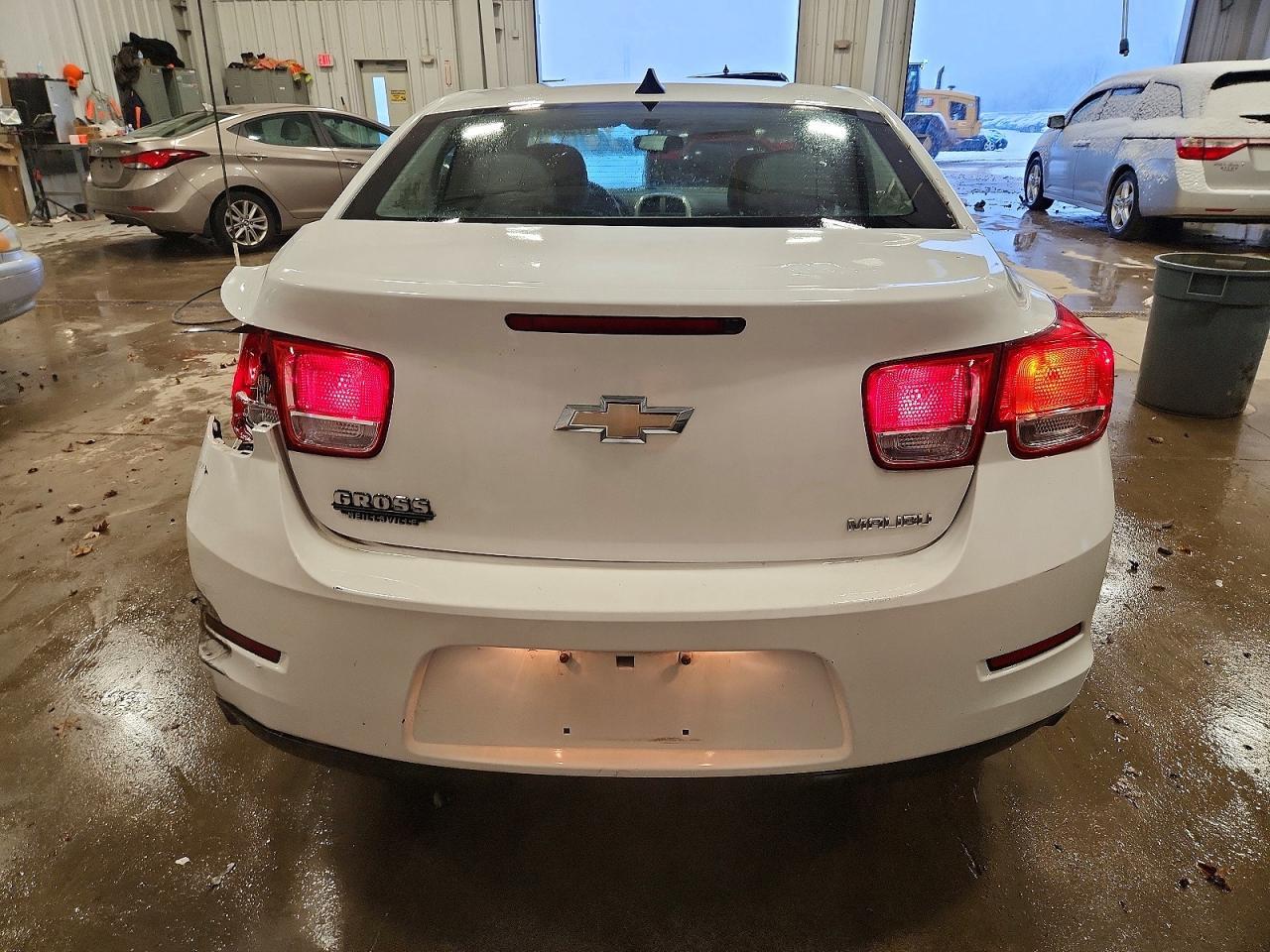 2013 Chevrolet Malibu Ls - zdjęcie 11