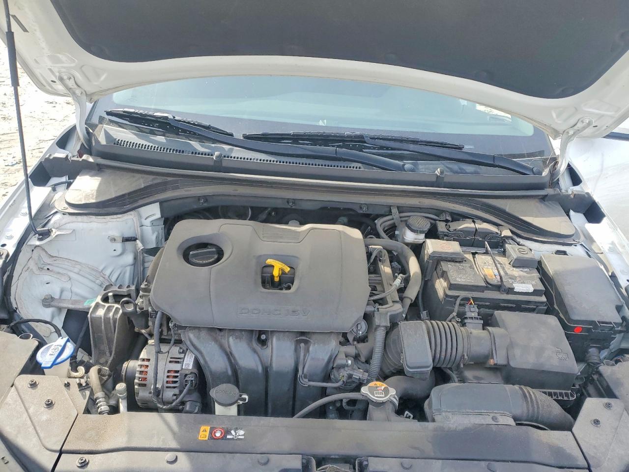 2020 Hyundai Elantra Sel - zdjęcie 11
