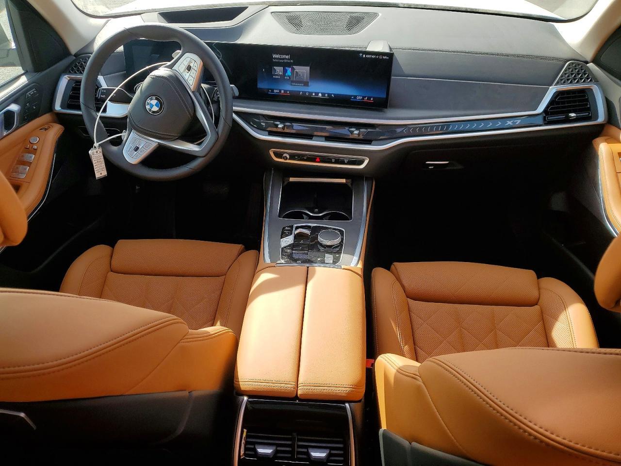 2026 BMW X7 xDrive40I - zdjęcie 8