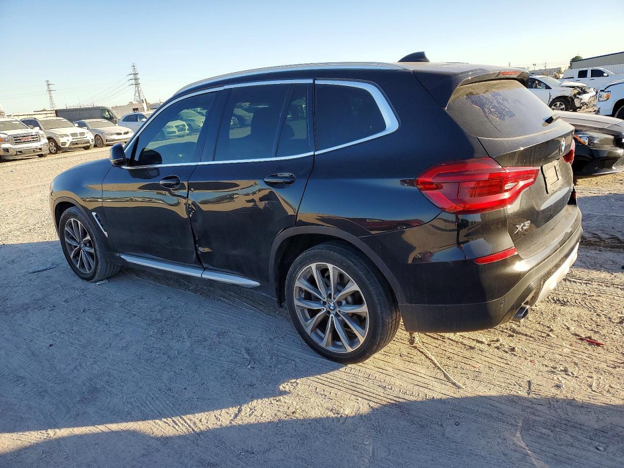 2019 BMW X3 Sdrive30I - zdjęcie 2