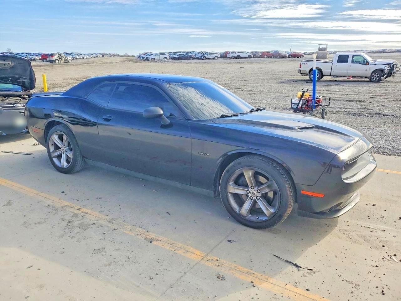 2018 Dodge Challenger R/T - zdjęcie 4