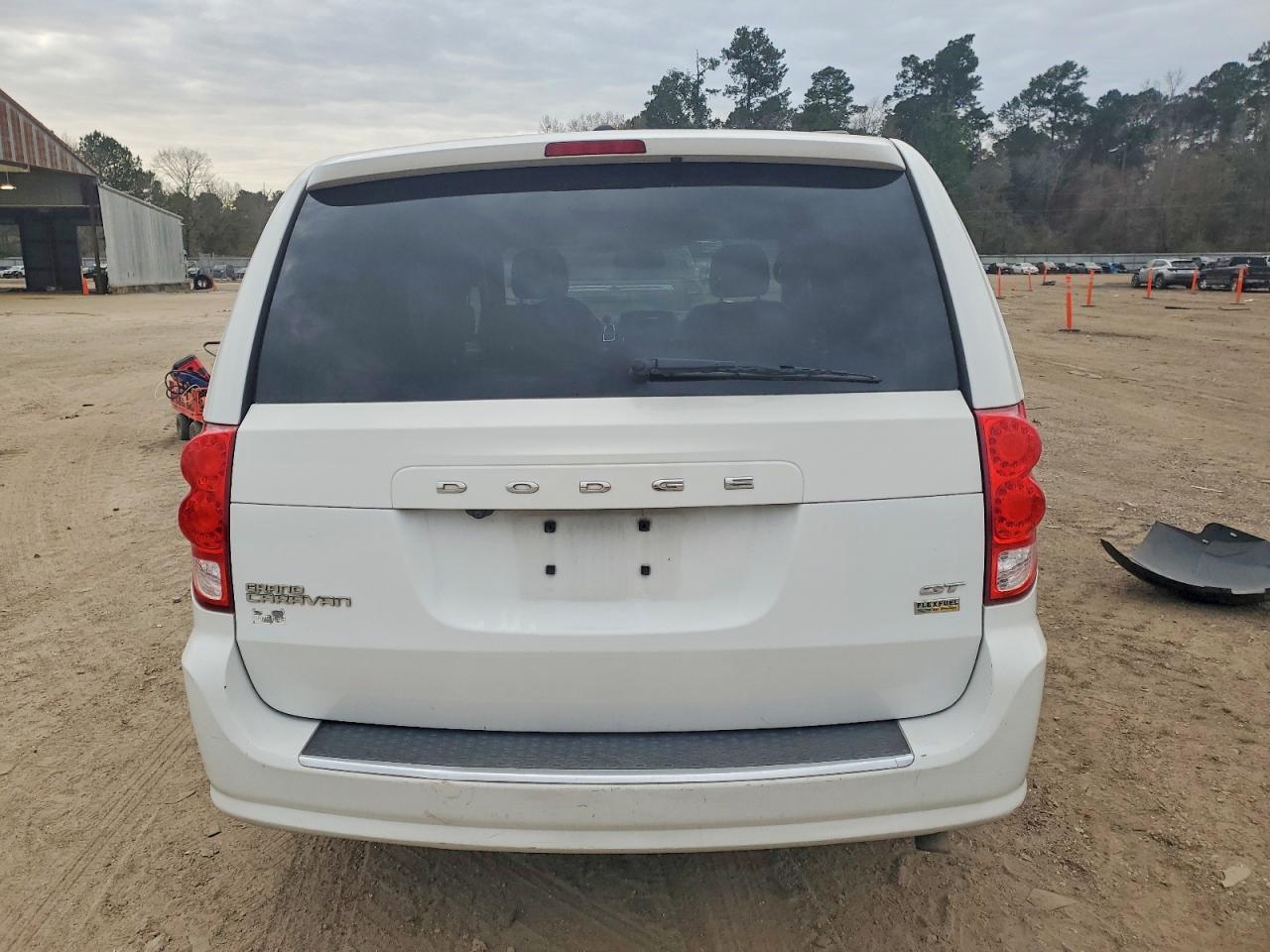 2018 Dodge Grand Caravan Gt - zdjęcie 6