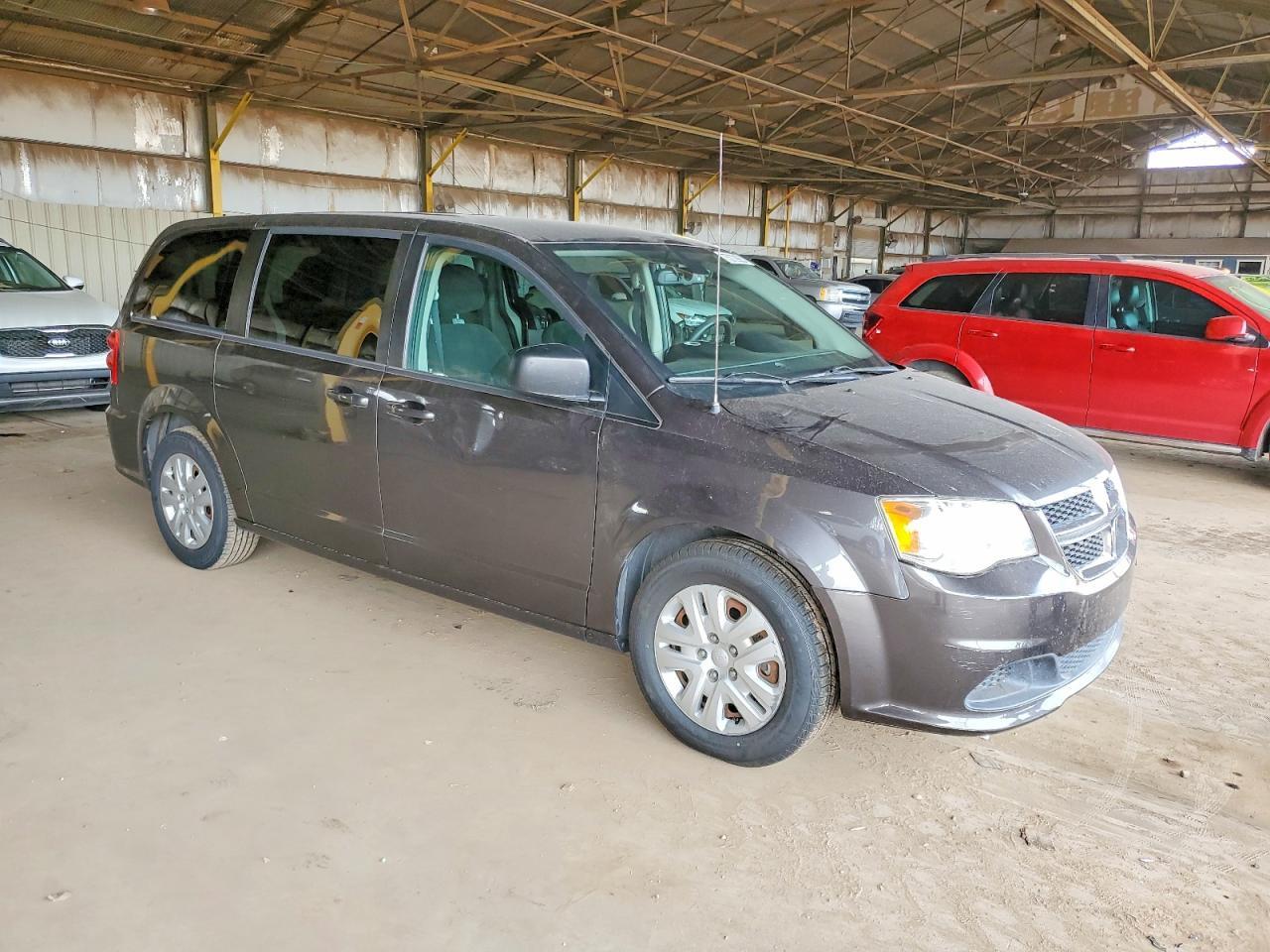 2018 Dodge Grand Caravan Se - zdjęcie 4