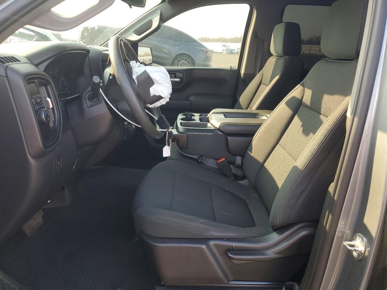 2021 Chevrolet Silverado C1500 Custom - zdjęcie 7