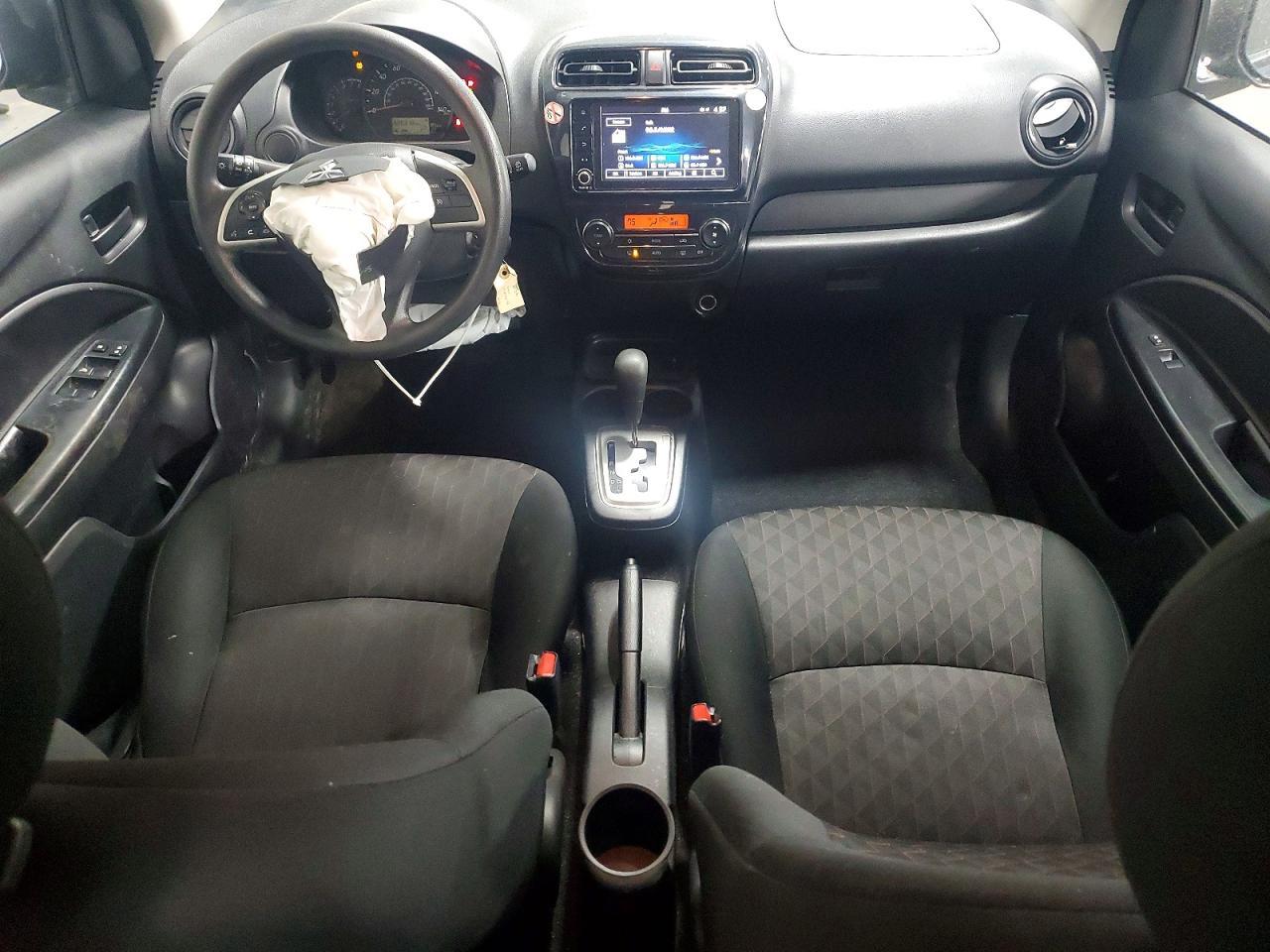 2024 Mitsubishi Mirage Es - zdjęcie 8