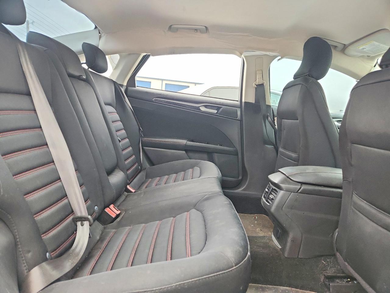 2016 Ford Fusion Se - zdjęcie 10