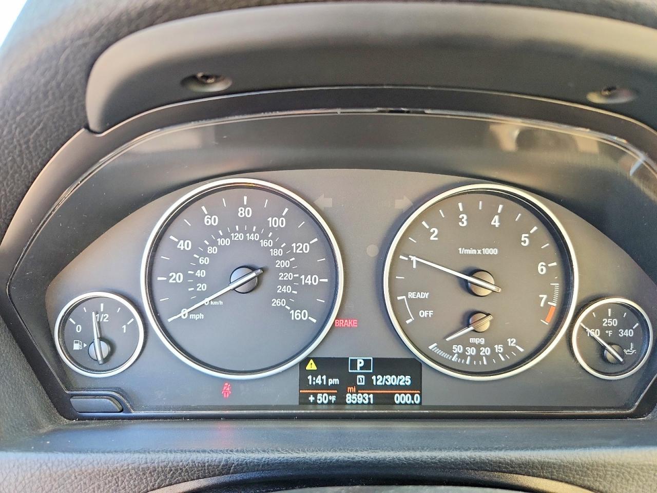 2014 BMW 328 Xi - zdjęcie 9