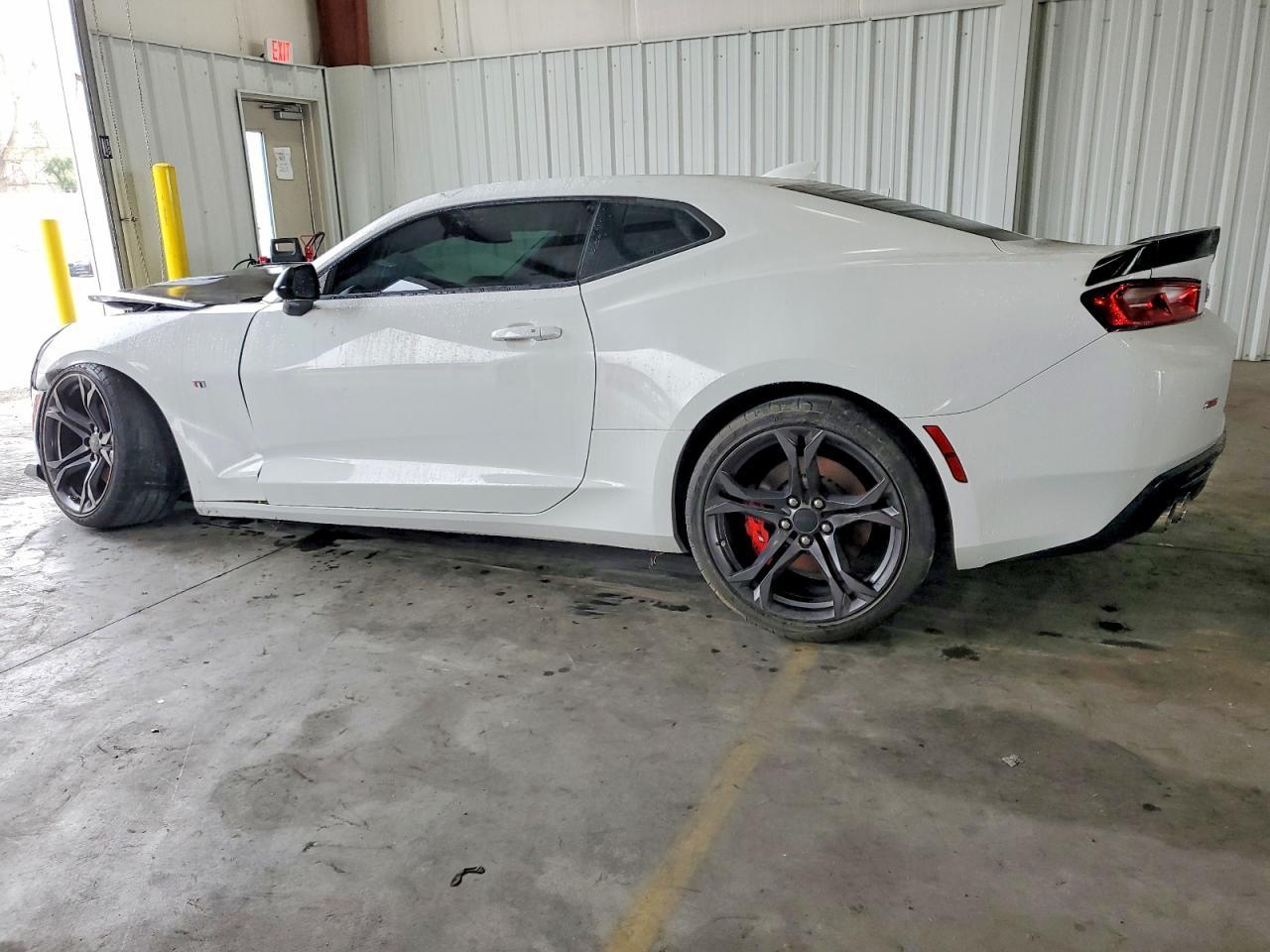 2017 Chevrolet Camaro Ss - zdjęcie 2