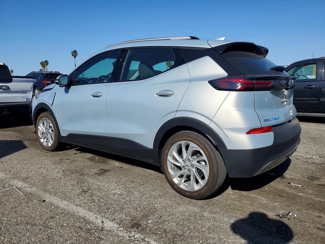 2023 Chevrolet Bolt Euv Lt - zdjęcie 2