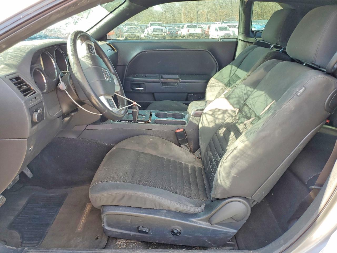 2014 Dodge Challenger Sxt - zdjęcie 6