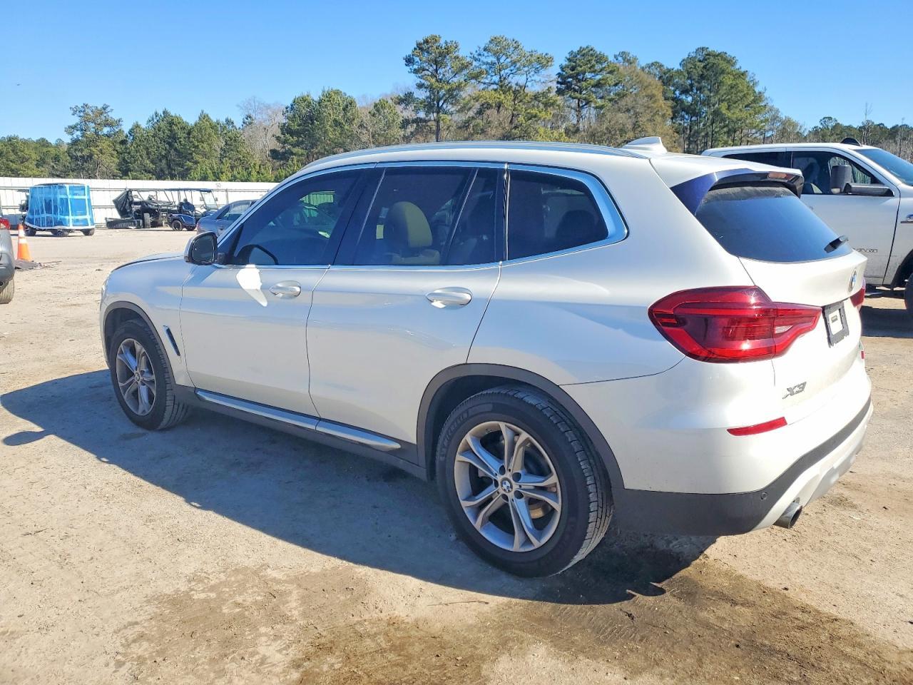 2020 BMW X3 xDrive30I - zdjęcie 2