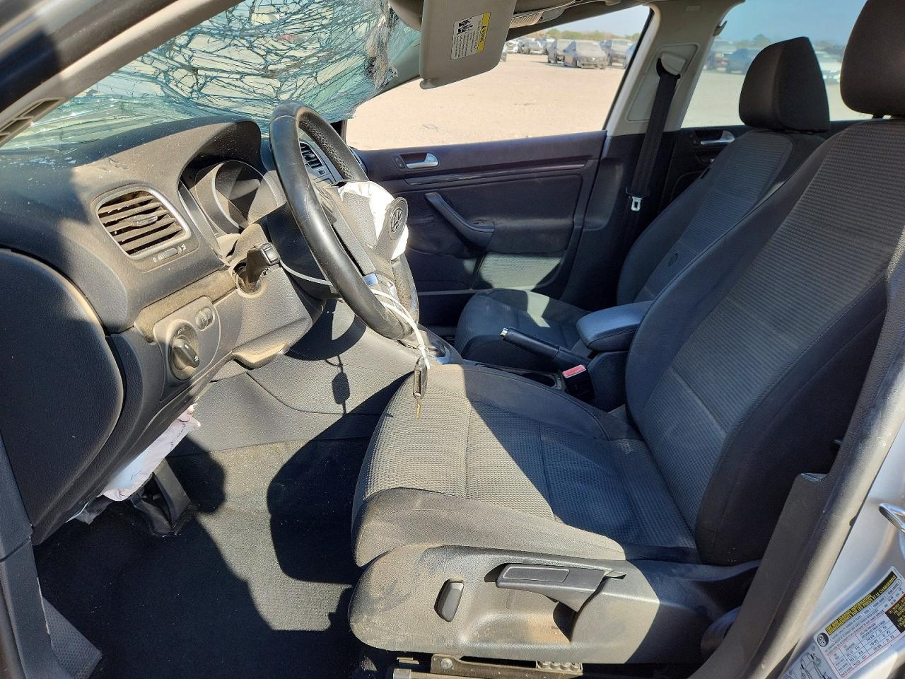 2014 Volkswagen Jetta S - zdjęcie 7