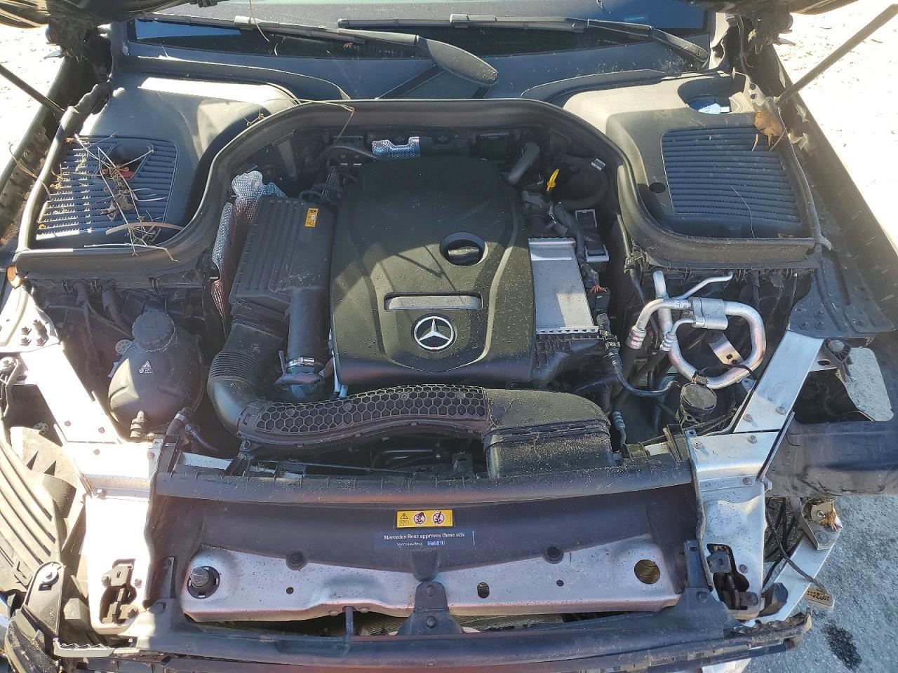 2018 Mercedes-Benz Glc 300 - zdjęcie 12