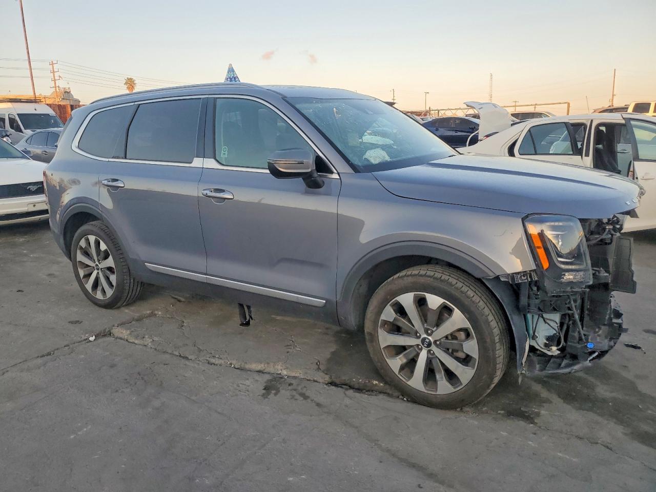 2021 Kia Telluride S - zdjęcie 4