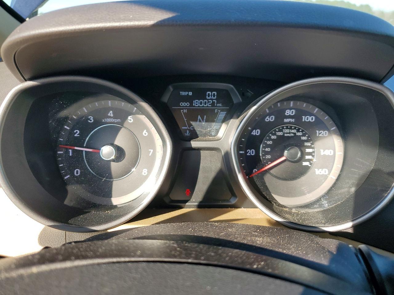 2013 Hyundai Elantra Gls - zdjęcie 9