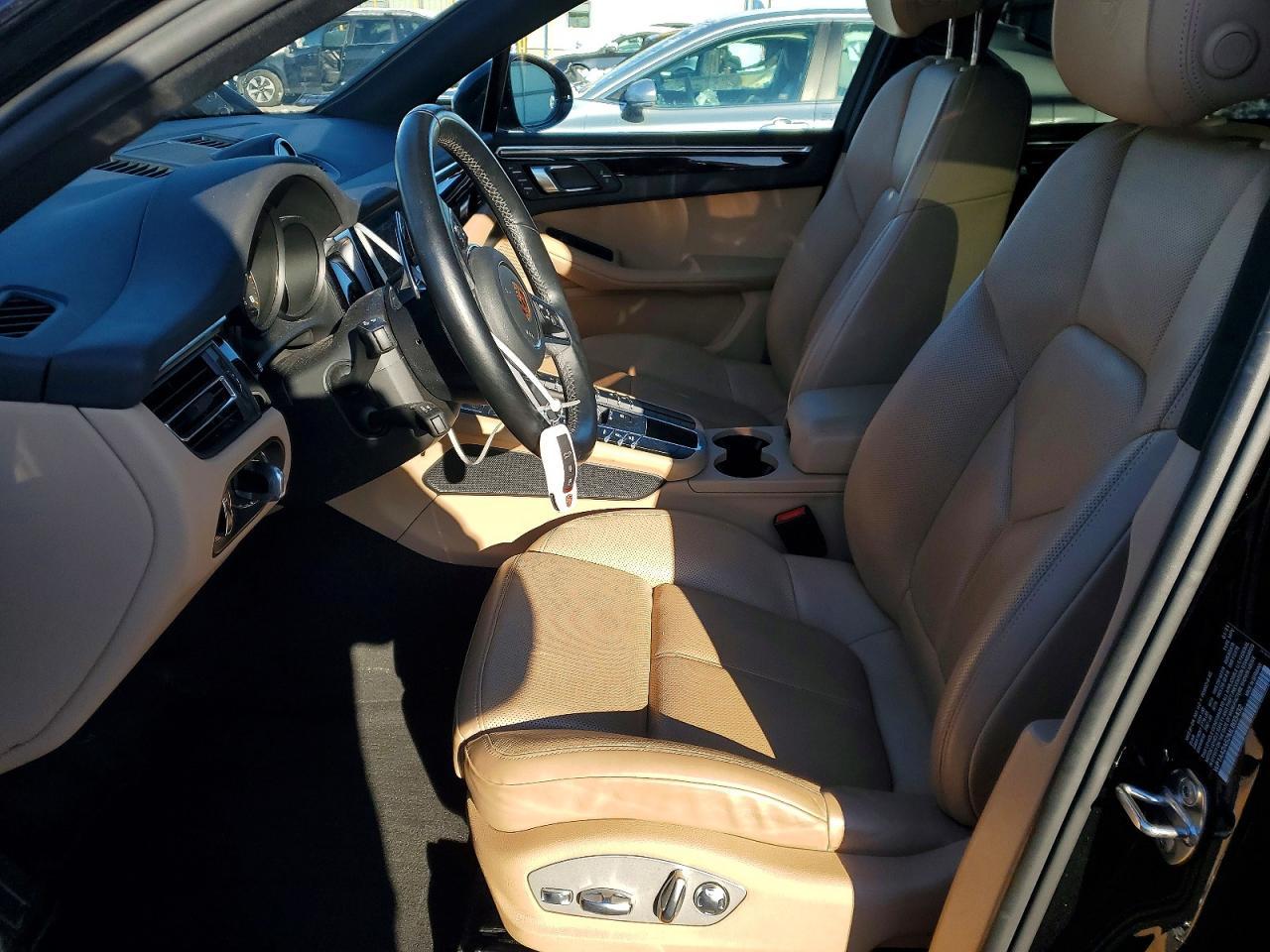 2021 Porsche Macan - zdjęcie 7