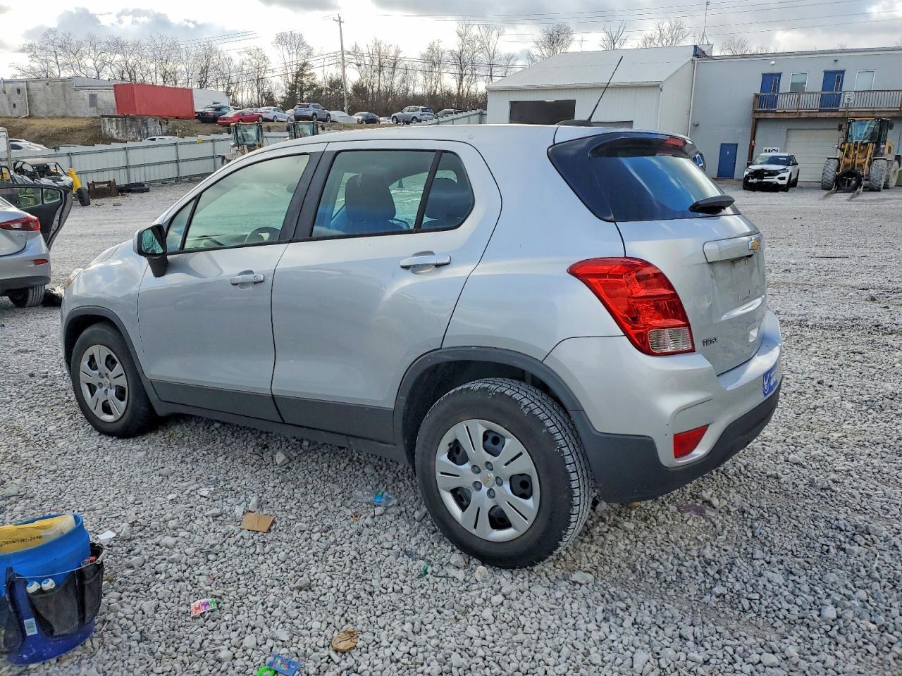 2017 Chevrolet Trax Ls - zdjęcie 2