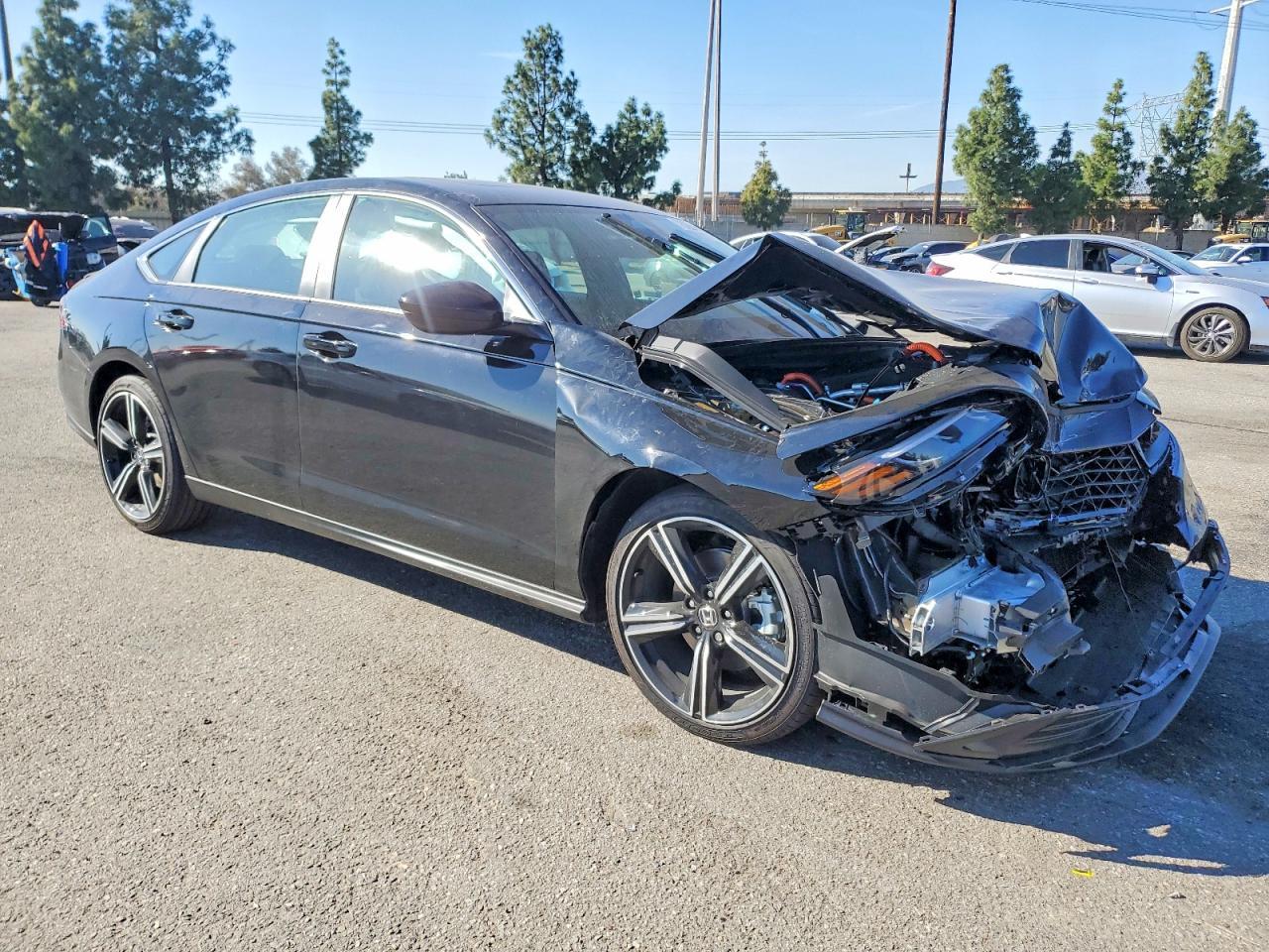 2025 Honda Accord Hybrid Sport - zdjęcie 4