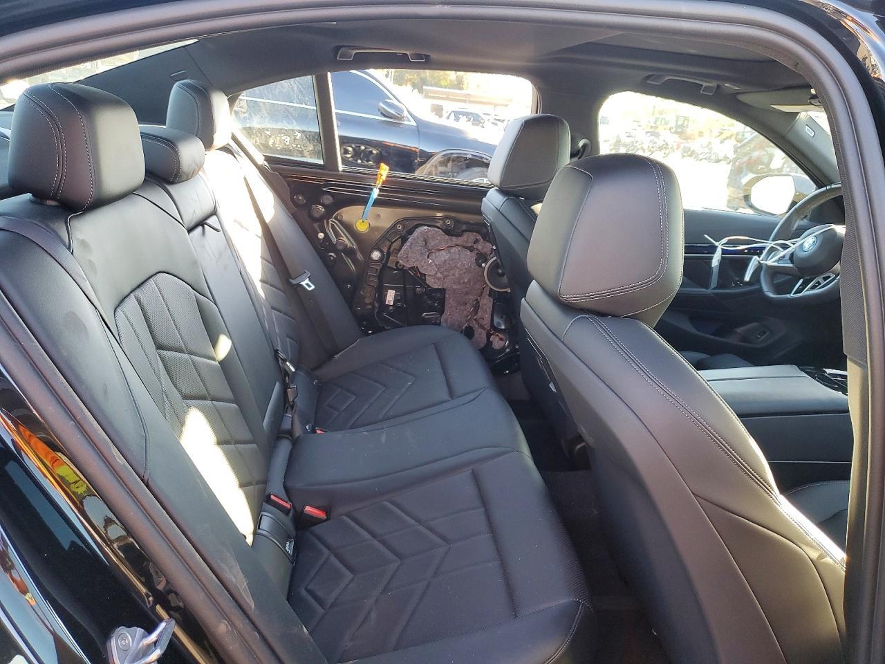 2025 BMW I5 xDrive 40 - zdjęcie 10