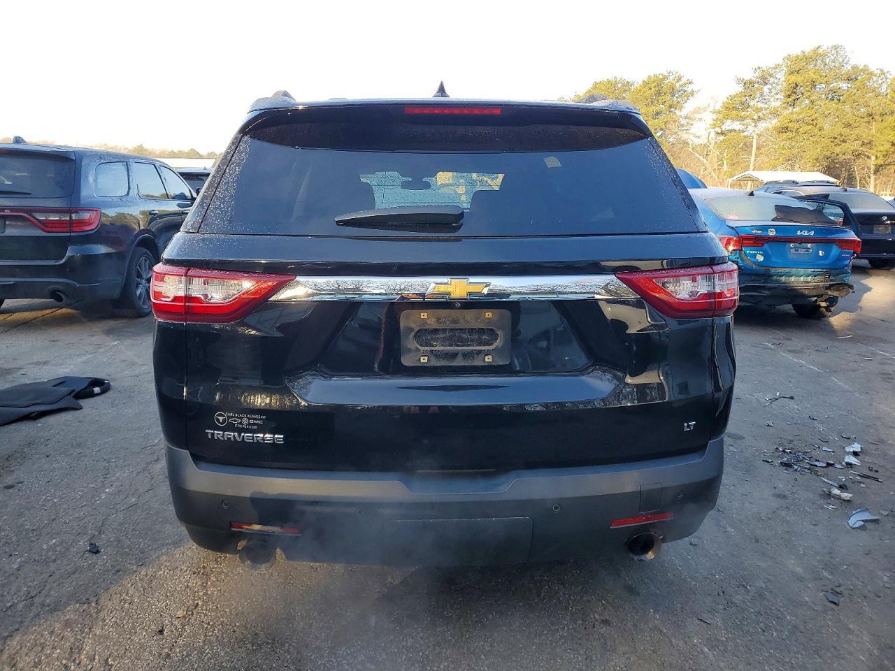 2020 Chevrolet Traverse Lt - zdjęcie 6