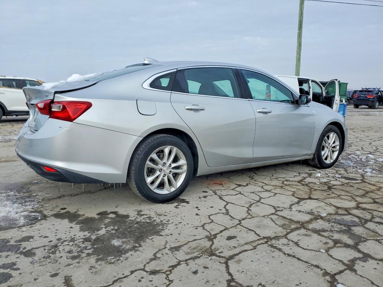2018 Chevrolet Malibu Lt - zdjęcie 3