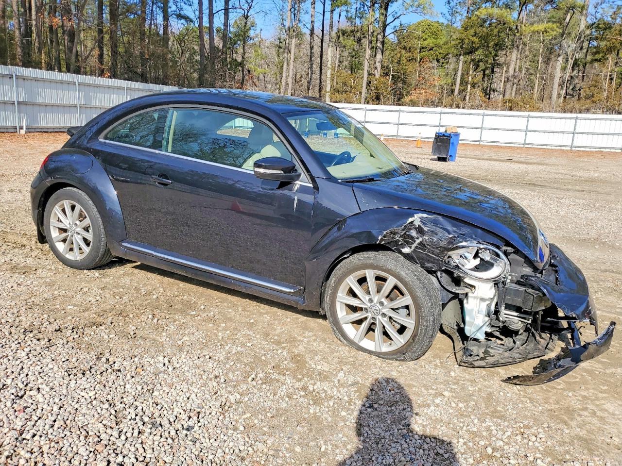2018 Volkswagen Beetle Se - zdjęcie 4
