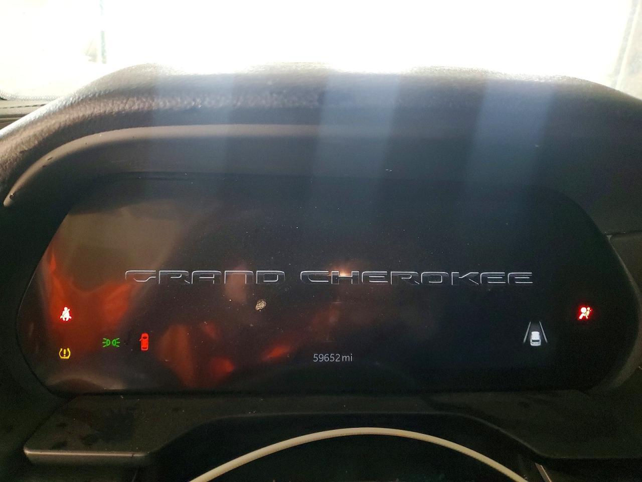 2024 Jeep Grand Cherokee L Laredo - zdjęcie 9